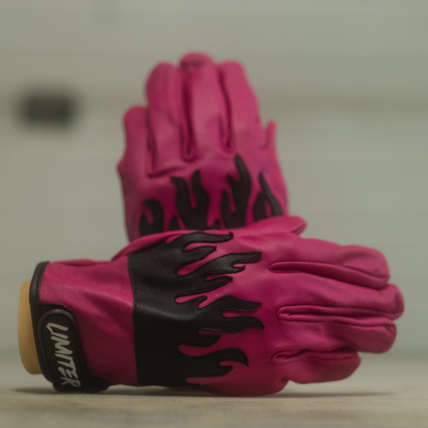 Welding Gloves (Pink/Black)